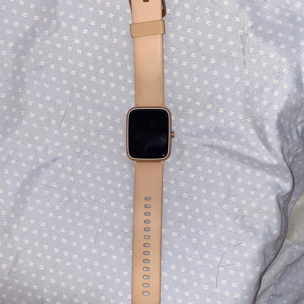 Blush Pink Smartwatch with Silicone Band